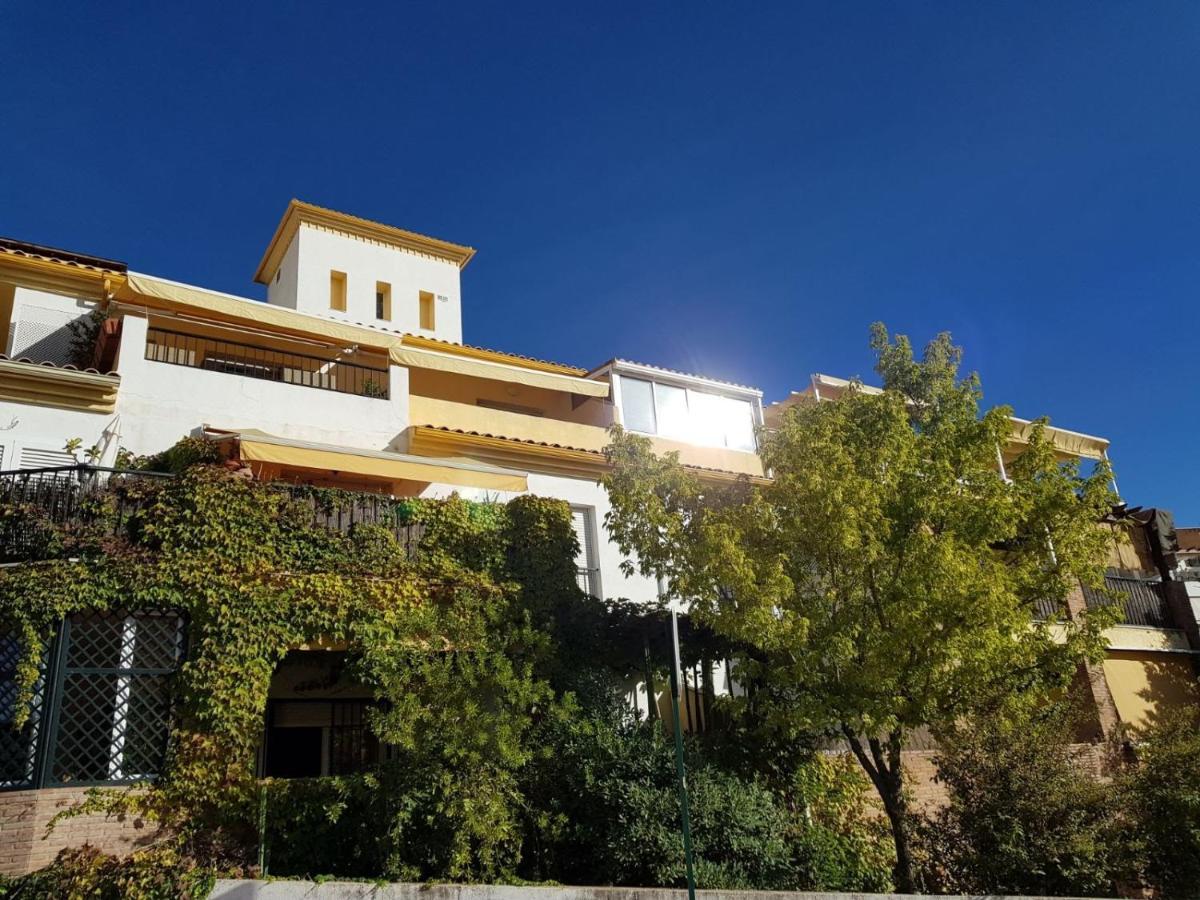 Piso En El Albaicín Alto, Junto Al Mirador De San Miguel Alto. Granada. Apartamento *